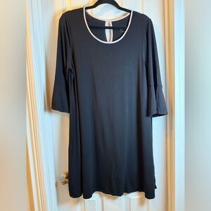 Kate Spade Black Sleep Dress w/ Crew Neck, Pink Piping & 3/4 Flounce Sleeve
